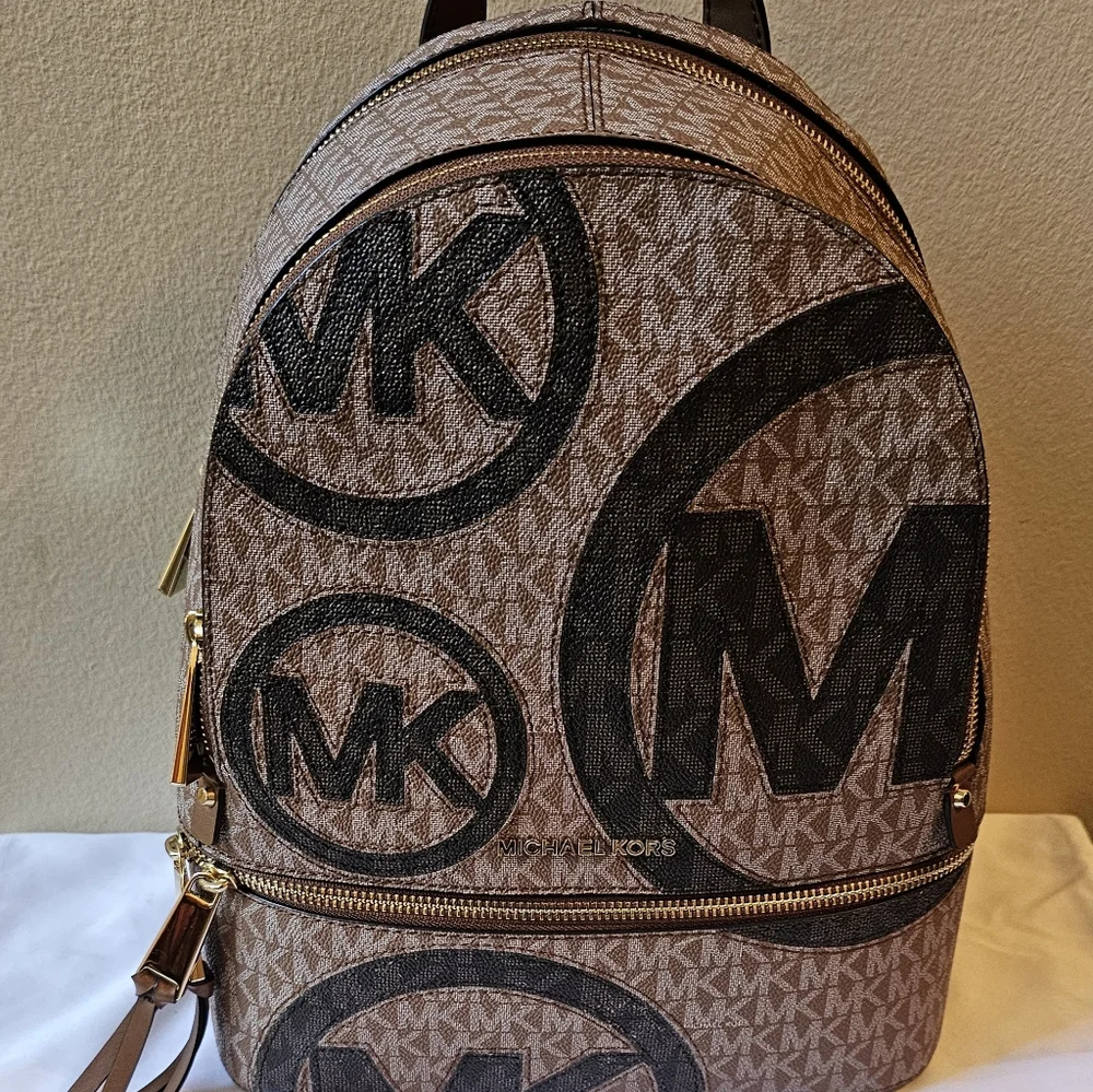 Michael kors medium Backpack - Picture 11 of 16